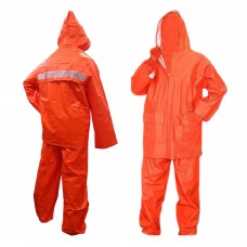 เสื้อคลุมกันฝนจราจรวัสดุ PVC อย่างหนา สีส้มฟรีไซด์แบบมีแถบสะท้อนแสง
